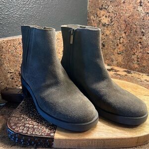 ABEO Traverse Ankle Boot Brown Suede Women’s 7 NWOB